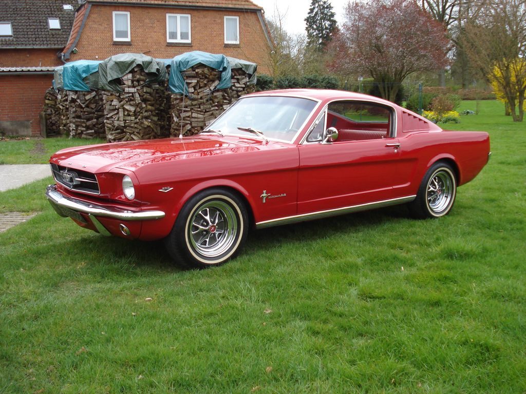 Ford Mustang Fastback