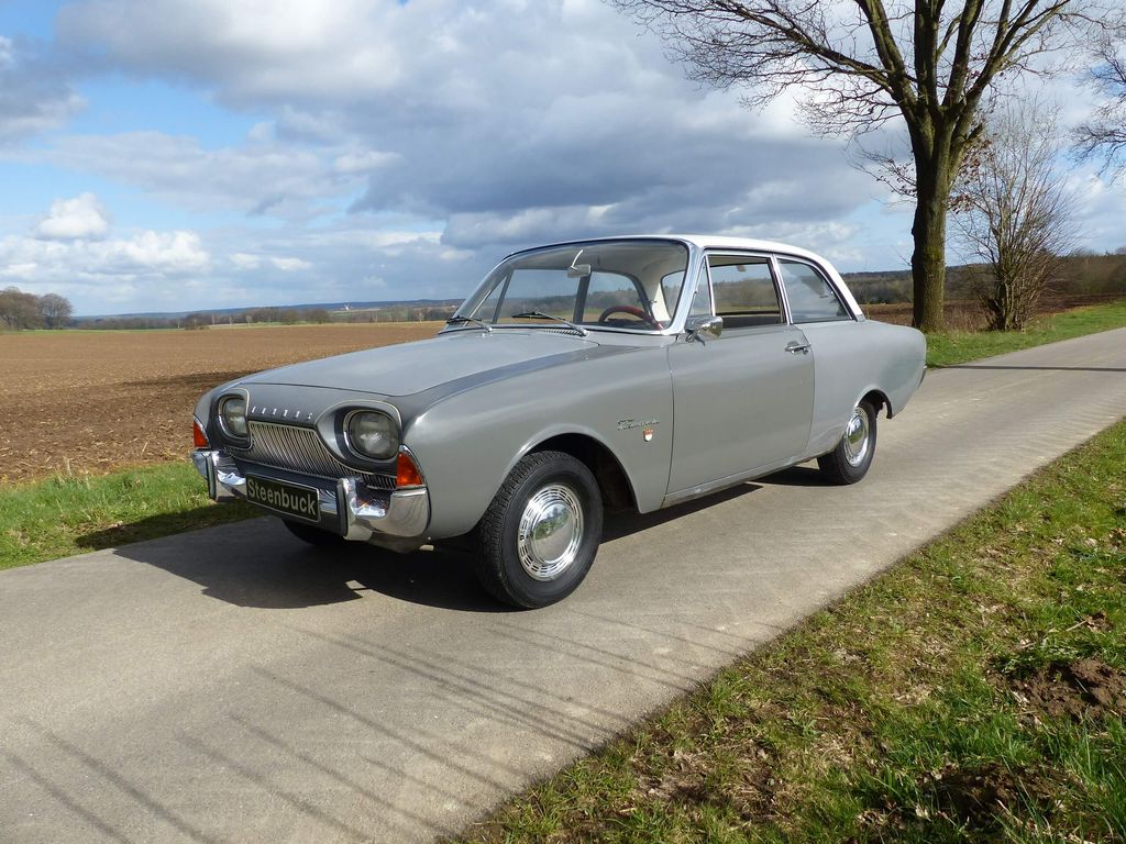Ford Taunus 17 M P 3 Limousine grau