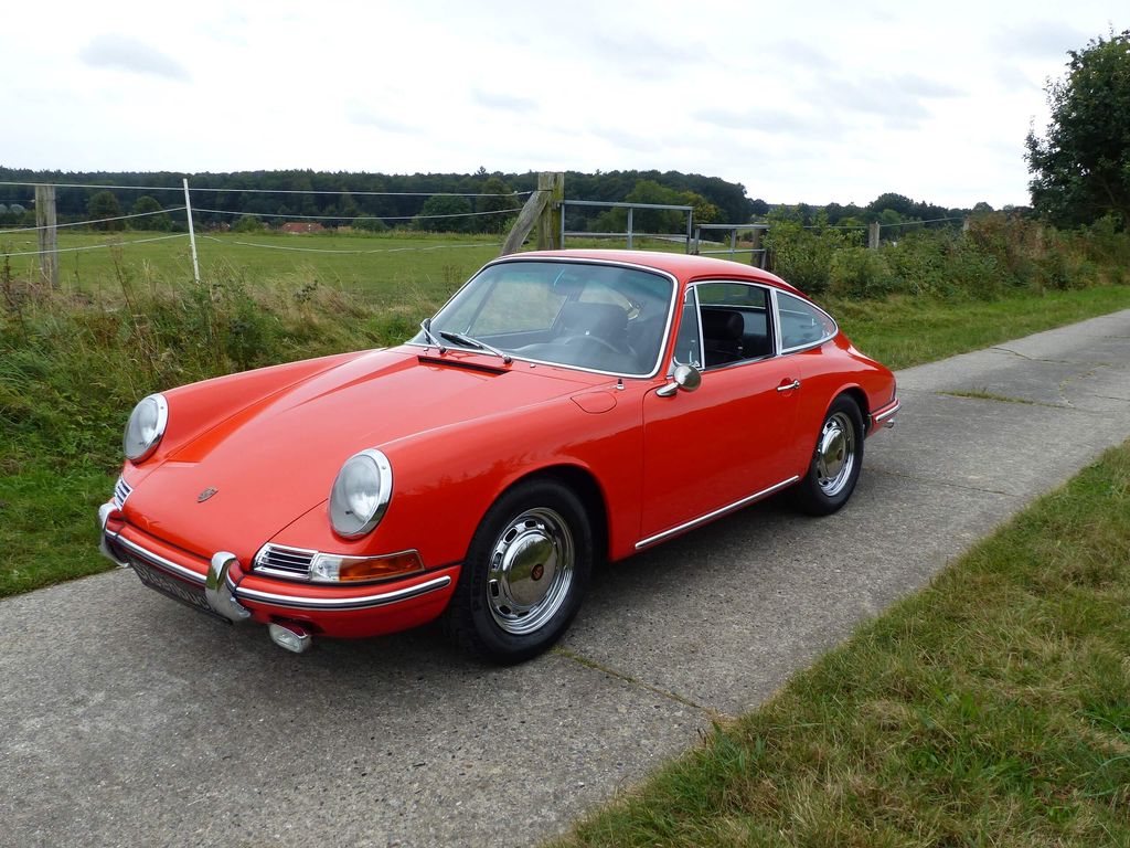 Porsche 911 2.0 Coupé blutorange