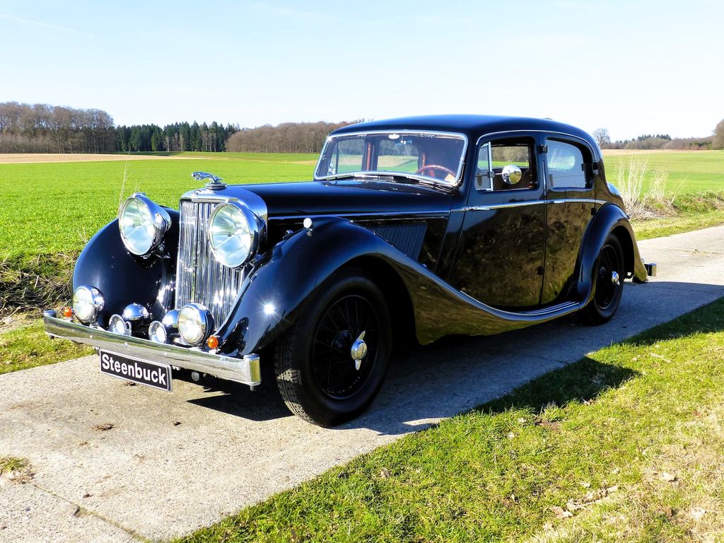 Jaguar MK IV dreieinhalb Litre schwarz